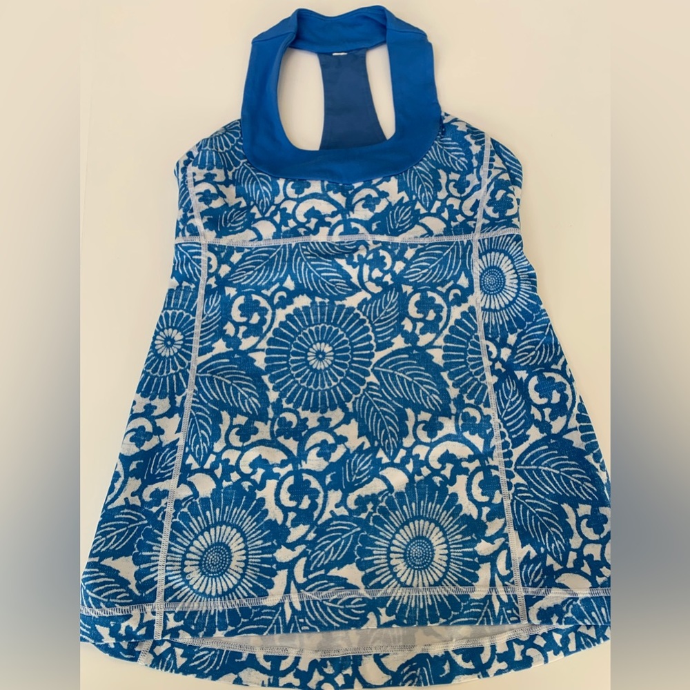 COPY - Lululemon, Scoop Neck Tank, Blue & White Floral Pattern, Size 6